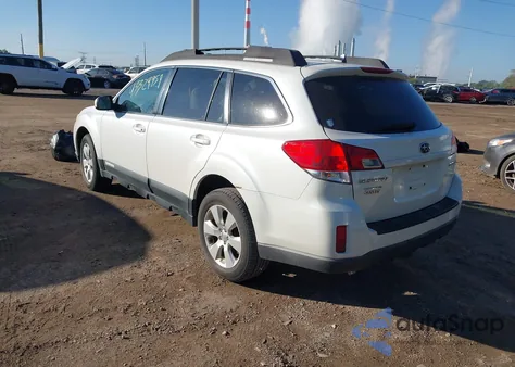 2011 Subaru Outback 2.5I Limited z USA, uszkodzony, nr VIN 4S4BRCJC3B3398066